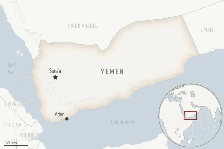 ABD ve müttefikleri Husi İHA’larını düşürürken Yemenli isyancılar Aden Körfezi’nde Singapur bandıralı gemiyi hedef aldı